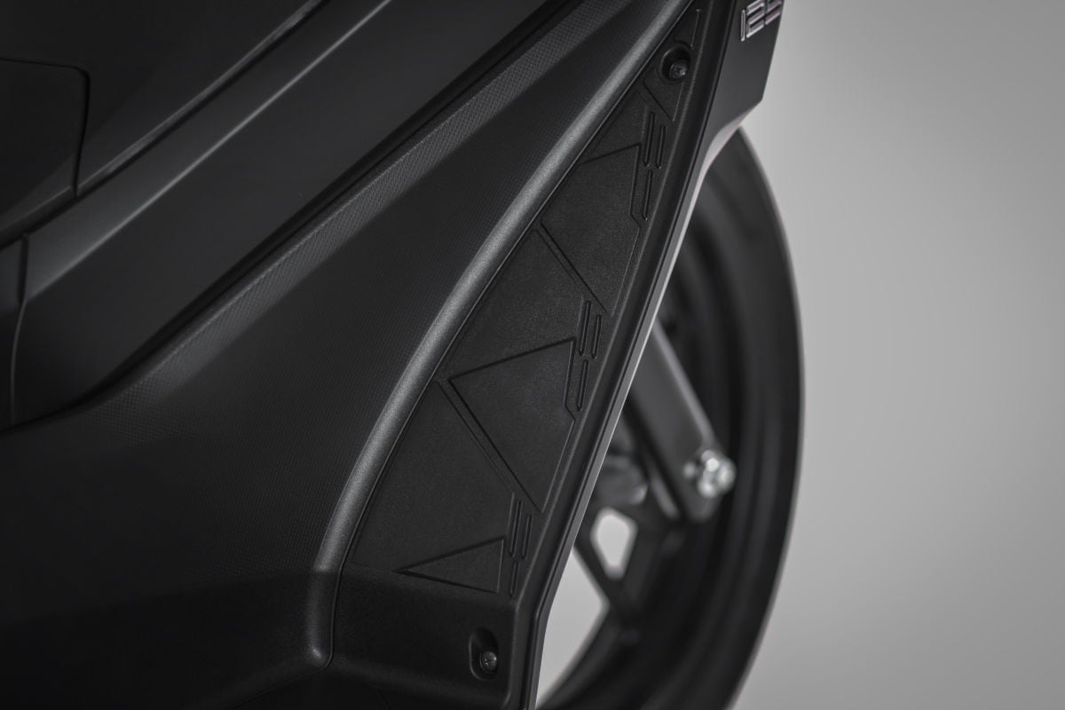  Kymco lancia il nuovo scooter Skytown 125